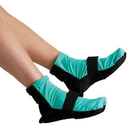 Hot and Cold Pain Relieving Gel Socks BK3289
