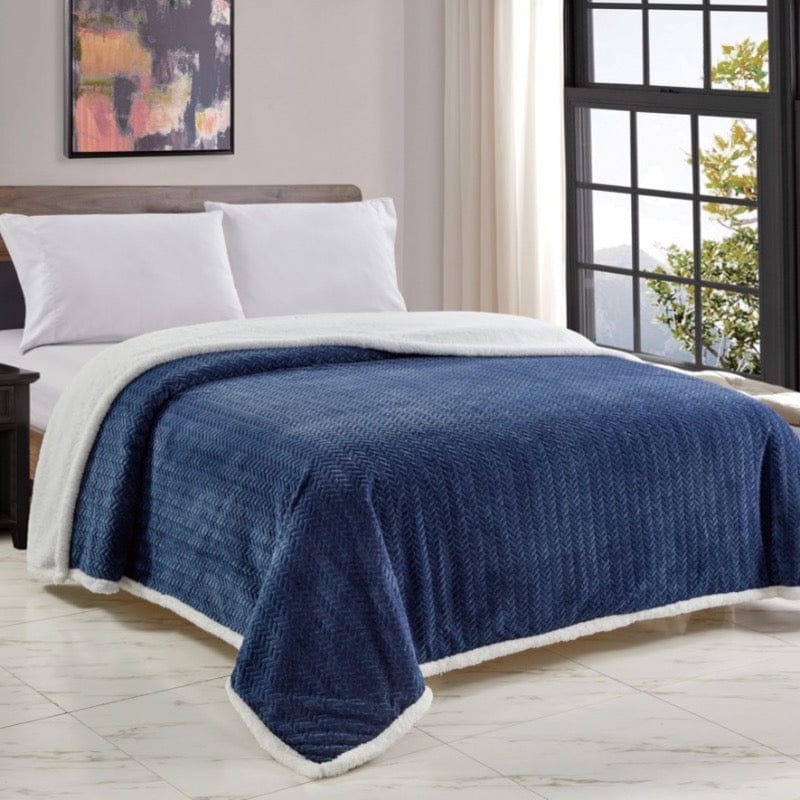 Jacquard Sherpa Oversized Bedding and Blanket Navy / Queen 013710